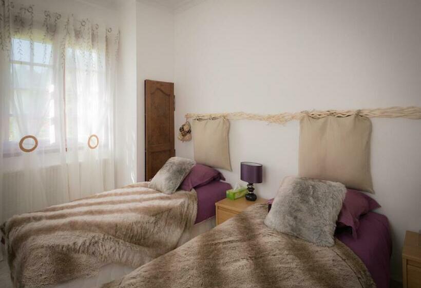 Номер Стандарт Вид на Сад, Le Relais De Dalibray