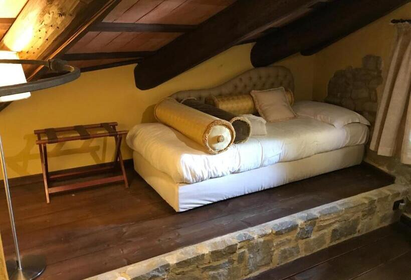 اتاق دوبلکس, Dimora I Manichei