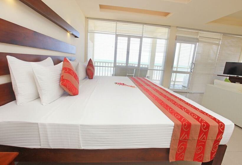 Номер Deluxe Вид на Город, Beacon Beach Hotel Negombo