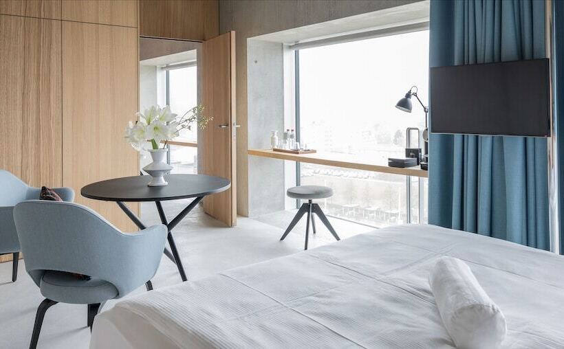 جناح, Placid Hotel Design & Lifestyle Zurich
