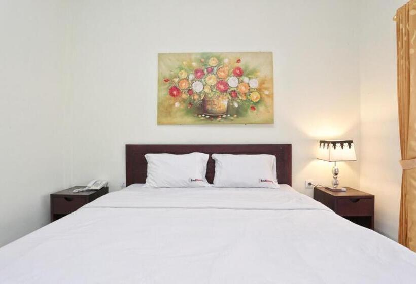 Номер Стандарт, Reddoorz At Benesari 2 Legian