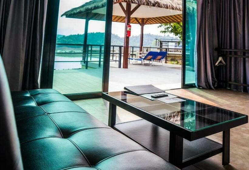 Люкс, The Sanctuary Nam Ngum Beach Resort