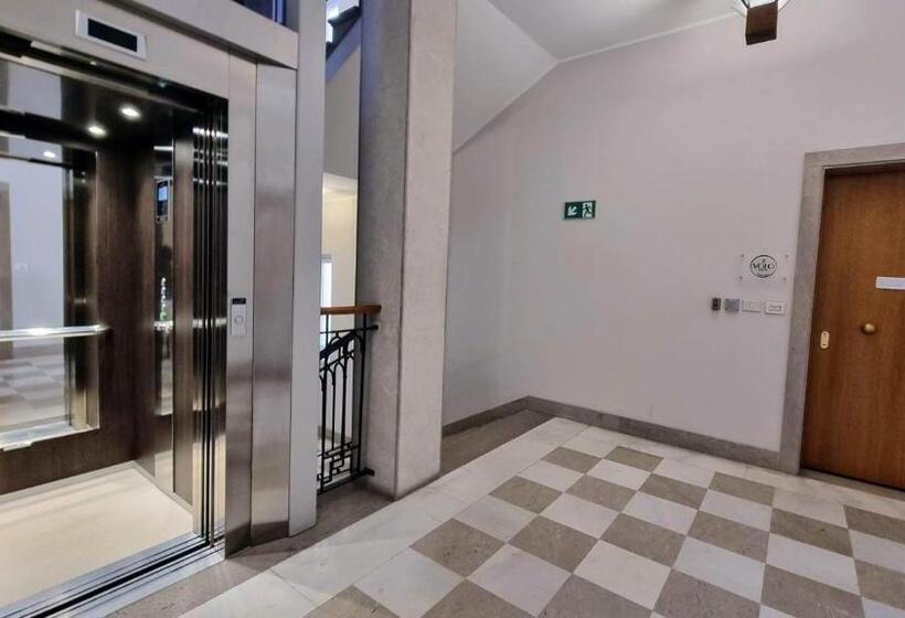 اتاق سوپریور سه تخته, Locanda Al Volo Tommaseo