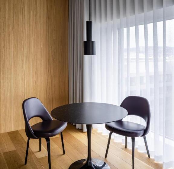 إستوديو قياسى, Placid Hotel Design & Lifestyle Zurich