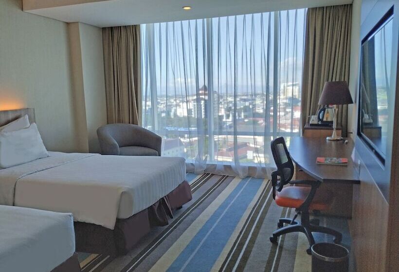 디럭스 룸 도시 전망, Swiss Belhotel Makassar