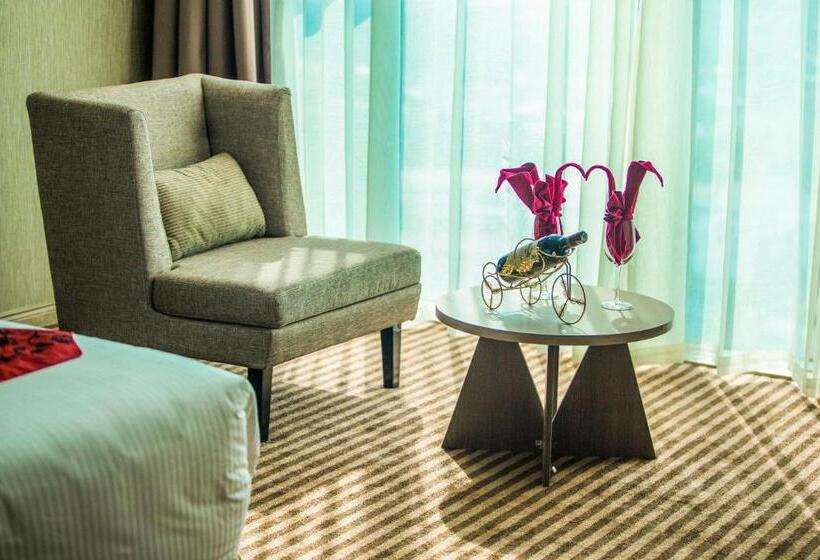 Номер Deluxe Вид на Город, Muong Thanh Luxury Vientiane