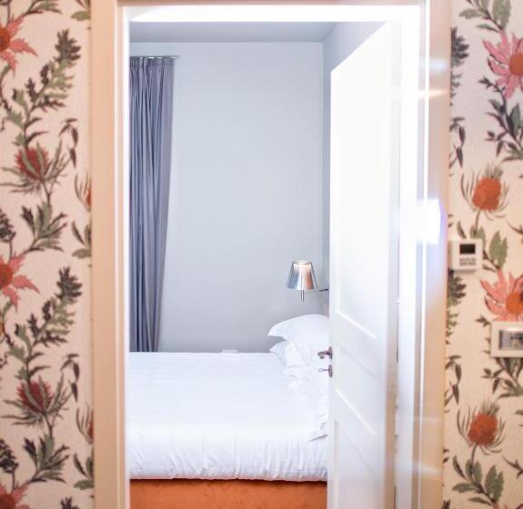 带露台的小型套房, Villa Fontana Relais Suite & Spa