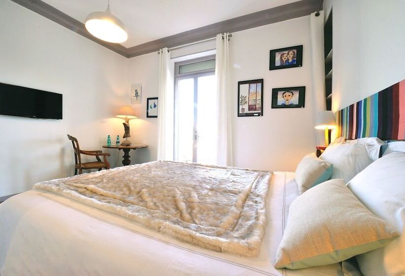 غرفة قياسية مزوَّدة بشُرفة, B&b Villa Du Roc Fleuri
