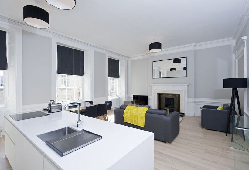 Apartamento Superior 2 Dormitórios, Destiny Scotland   Hill Street Apartments