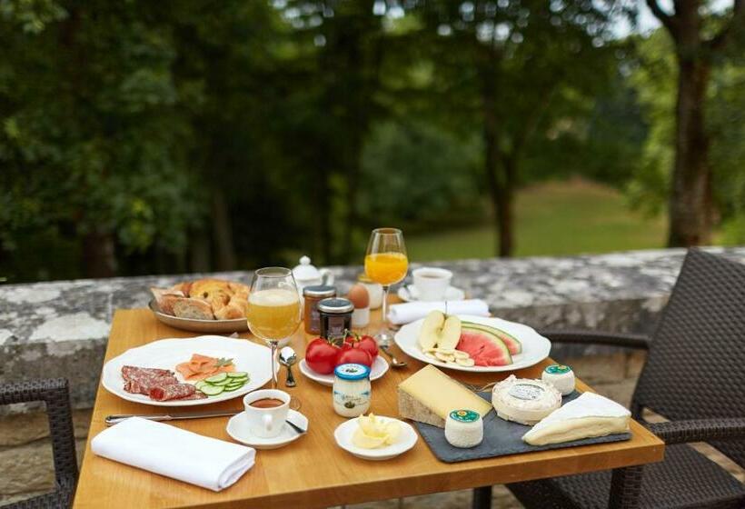 带园景的小型套房, Château Saint Michel, The Originals Relais