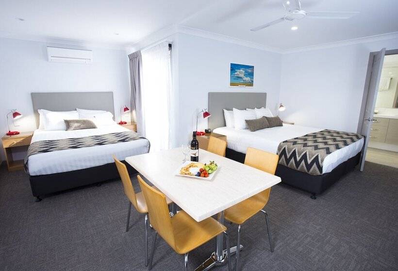 سوییت خانوادگی, Altitude Motel Apartments