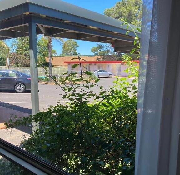 수피리어 패밀리 룸, Apollo Motel Parkes