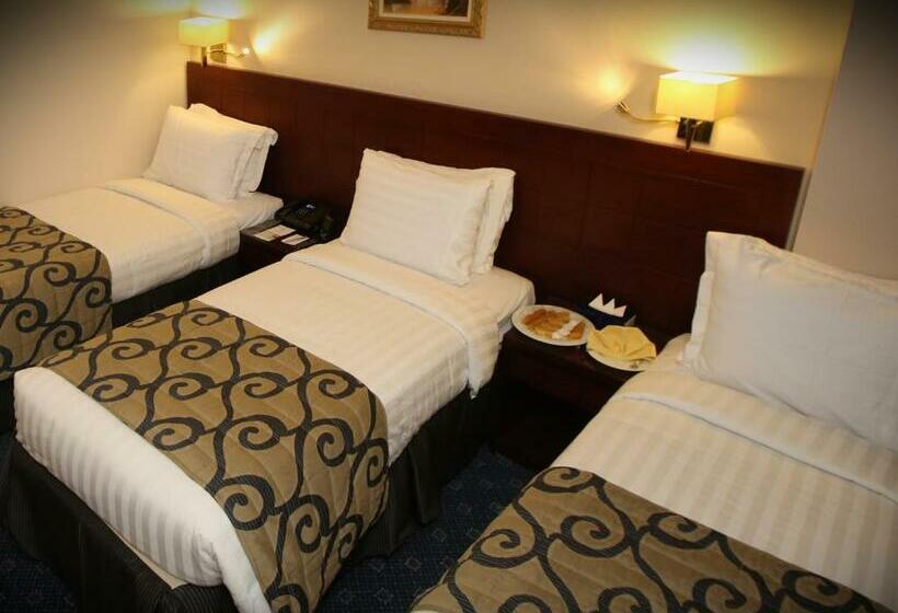 Номер Стандарт Трехместный, Al Aqeeq Al Rawda Hotel By Sedra International