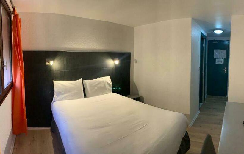 Номер Стандарт, Hôtel Le Forestia
