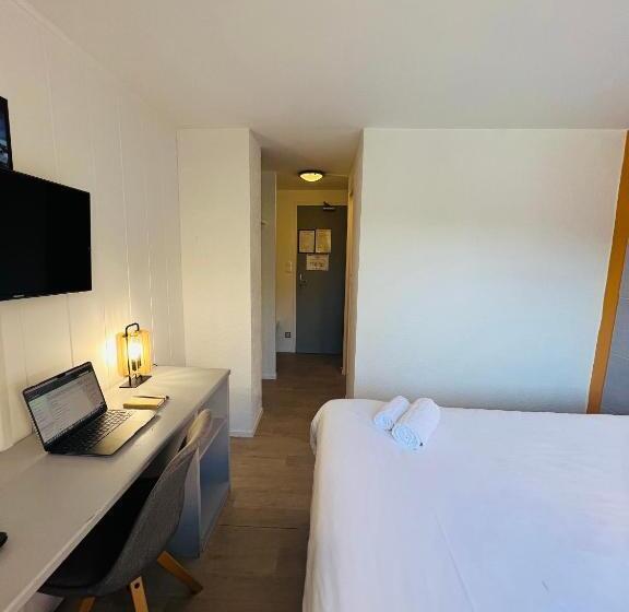 Номер Стандарт, Hôtel Le Forestia