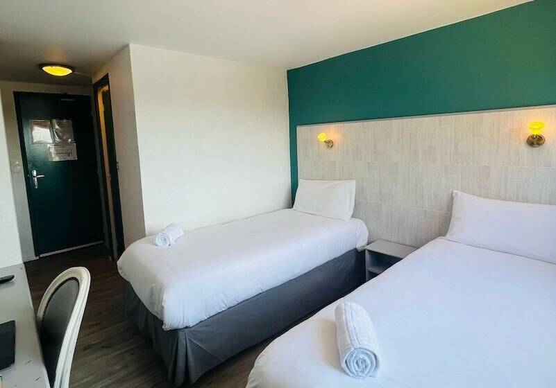 Номер Стандарт, Hôtel Le Forestia