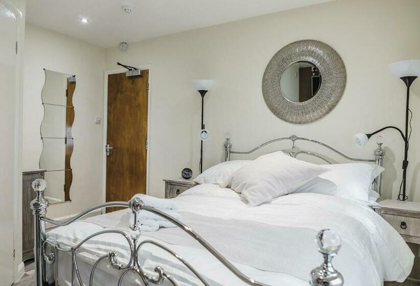 디럭스 룸, Burlington Hotel Hull City Centre