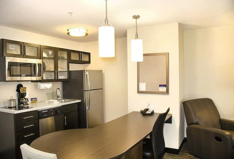 套房, Candlewood Suites York, An Ihg