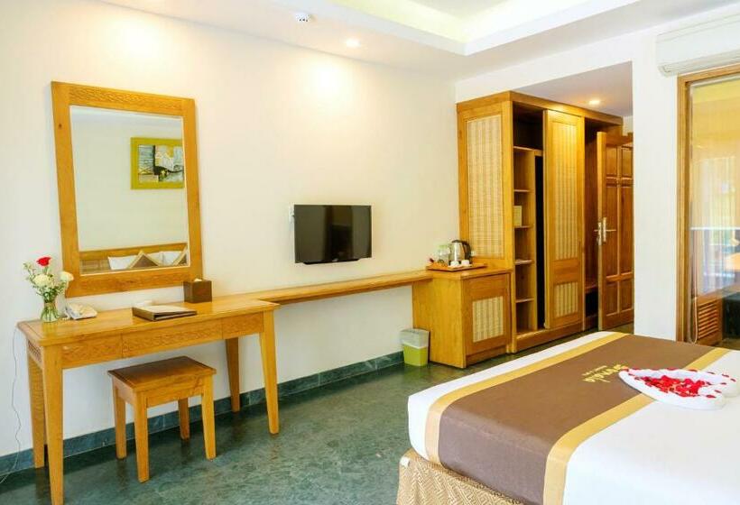 اتاق لوکس با چشم‌انداز دریا, Sonata Resort & Spa