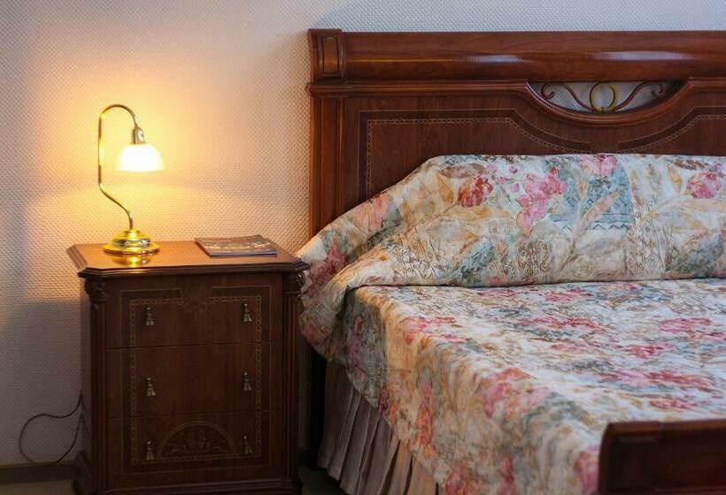 غرفة قياسية, Astoria Lux