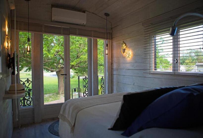标准间, Sous Les Platanes B&b