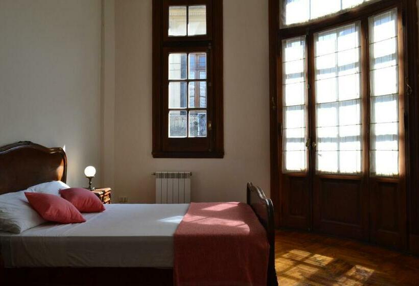 اتاق استاندارد سه نفره, Che Argentina Hostel Suites