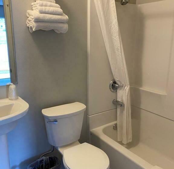 Quarto Estandar, Green Creek Inn And Rv Park