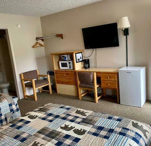 Quarto Estandar, Green Creek Inn And Rv Park