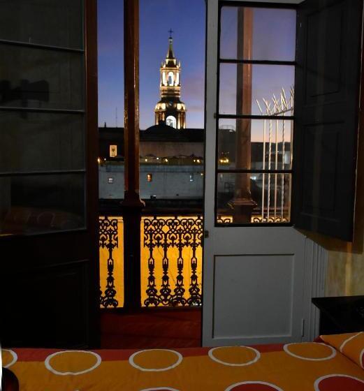 标准间带阳台, Hostal Los Balcones De Moral Y Santa Catalina