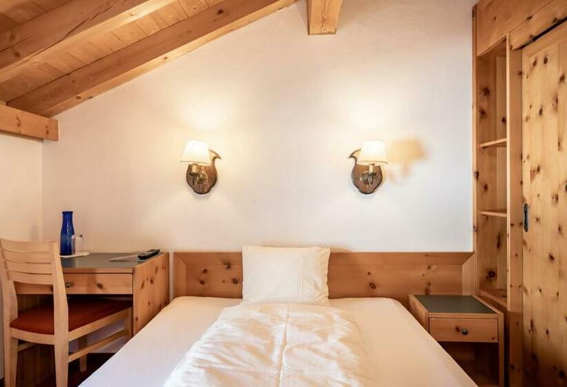 스탠다드 싱글 룸, Chesa Pool