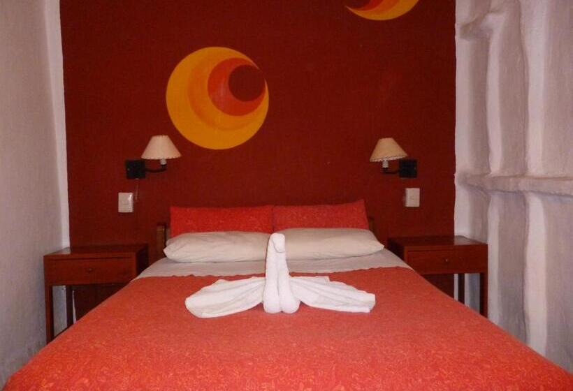 Quarto Estandar Banheiro Compartilhado, Pirwa Backpackers Colonial
