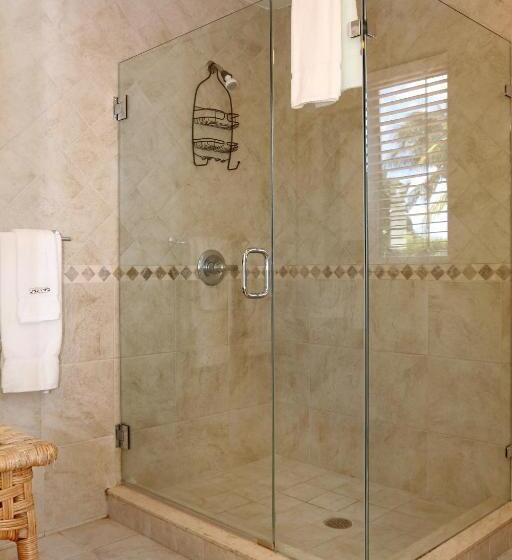 Suite 2 Dormitoris, The Cabanas Guesthouse & Spa   Gay Resort Catering To Gay Men