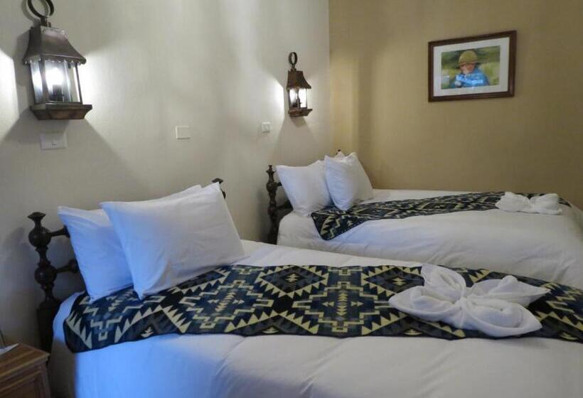 스탠다드 트리플 룸, Land Of The Sun Hotel & Spa