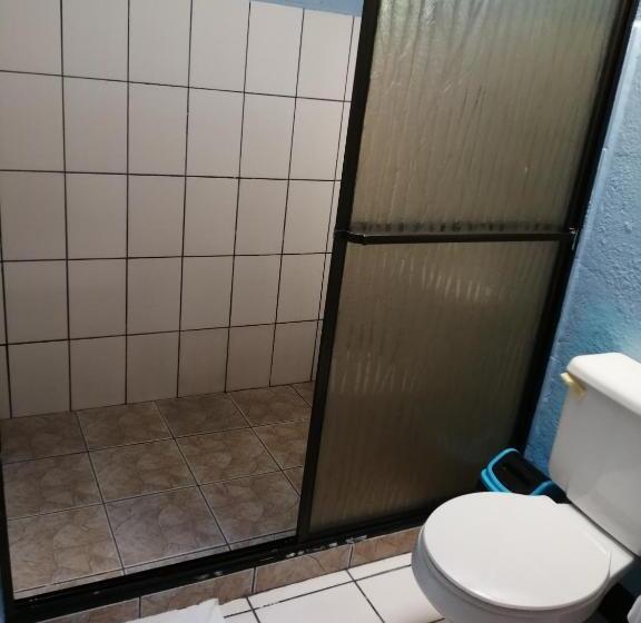 اتاق استاندارد با چشم‌انداز باغ, Monte Los Lirios Lodge