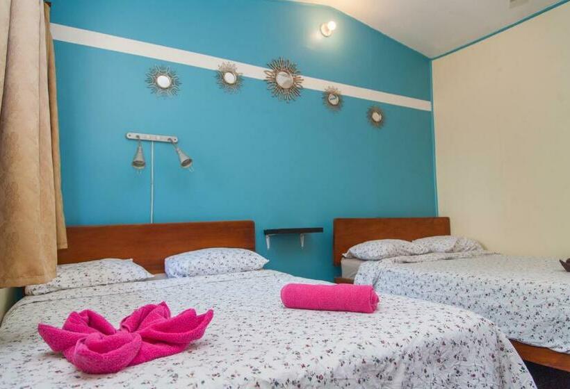 Семейный Номер, Rustic Beach Front Hotel Brasilito