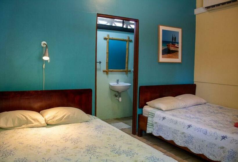 Номер Стандарт, Rustic Beach Front Hotel Brasilito