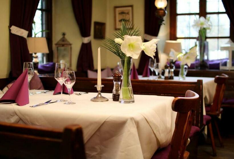 Номер Стандарт, Gasthaus Fischerrosl