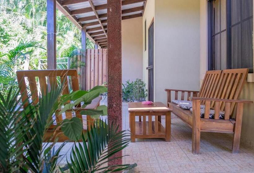 דירת שני חדרים, Zula Inn Apart