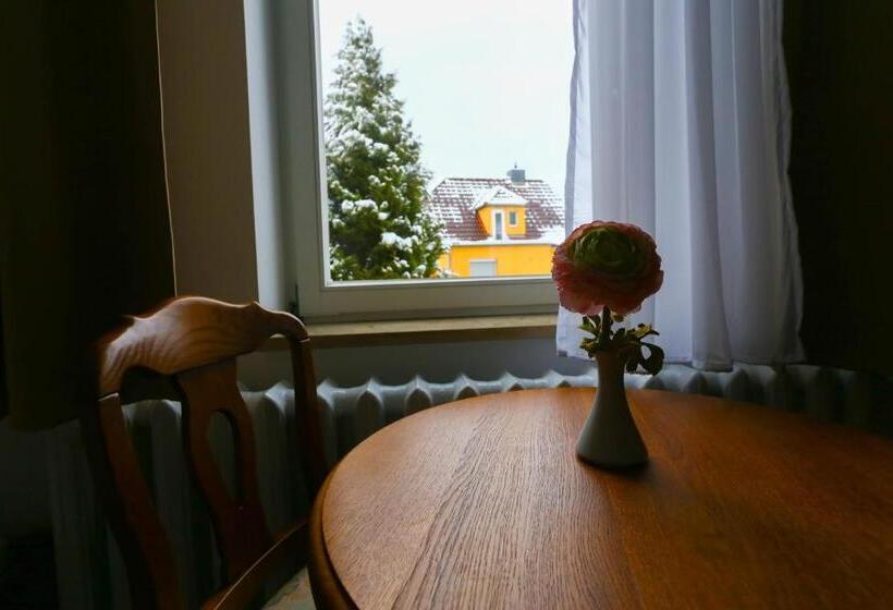 Quarto Economy, Parkhotel Forsthaus