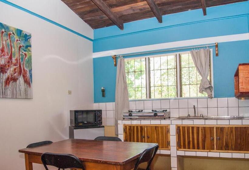 Семейный Номер Вид на Сад, Rustic Beach Front Hotel Brasilito