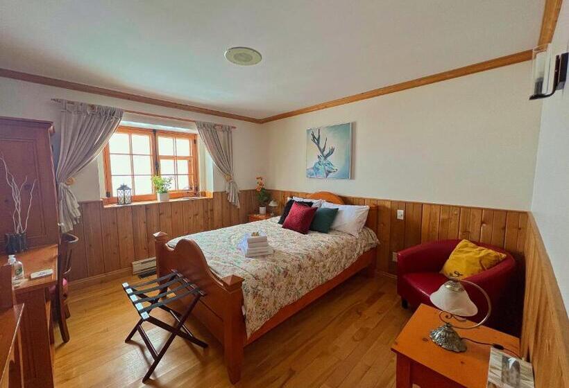 Номер Стандарт, Auberge Au Poste De Traite