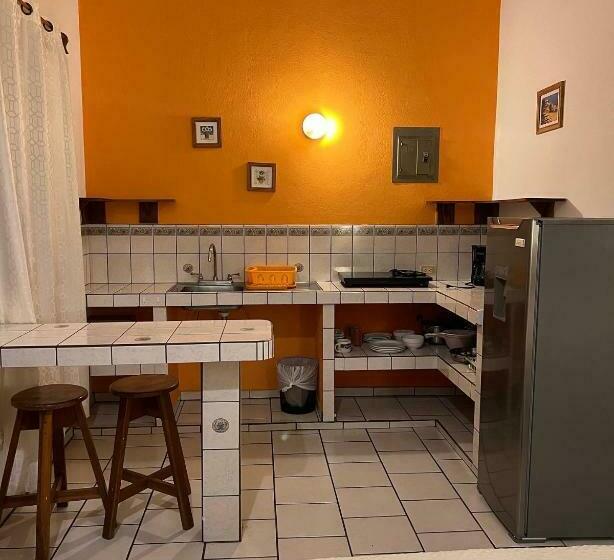 标准工作室, Cabinas El Colibri