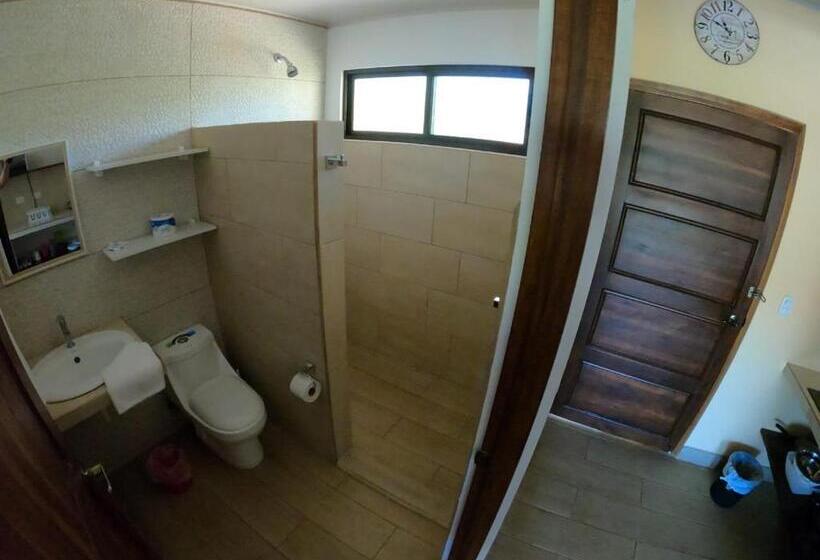 家庭套房, Cabinas El Colibri