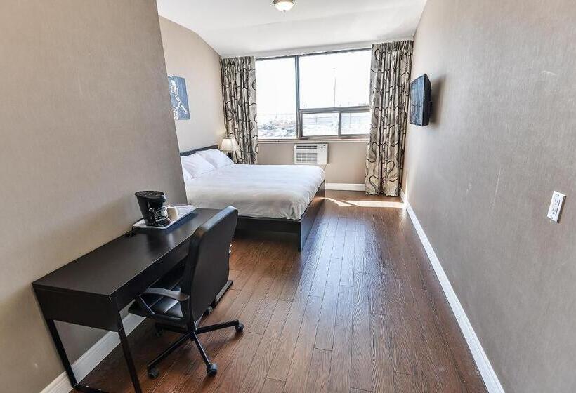 キングサイズベッドのスタンダードルーム, Nu Hotel Toronto Airport