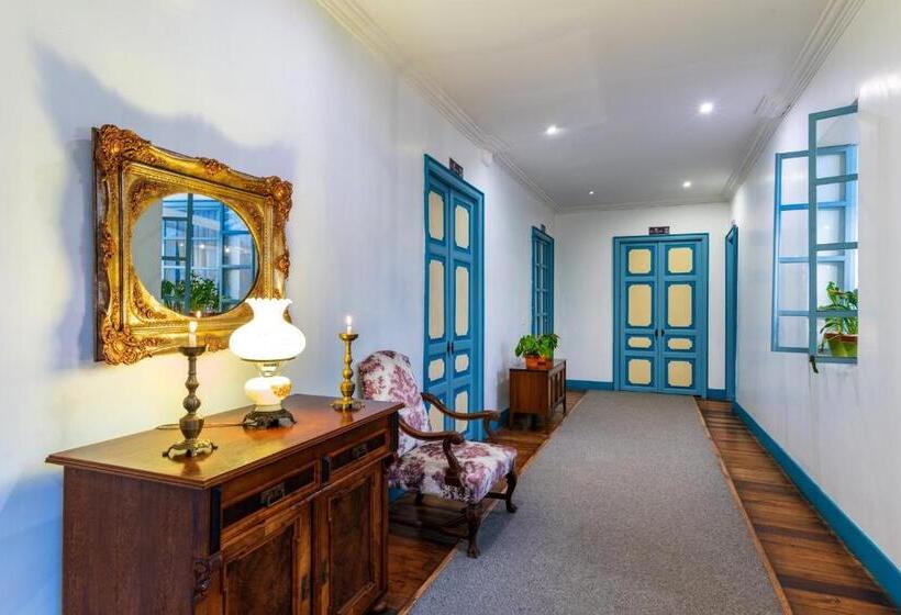 Quarto Triplo Estandar, Del Parque Hotel & Suites