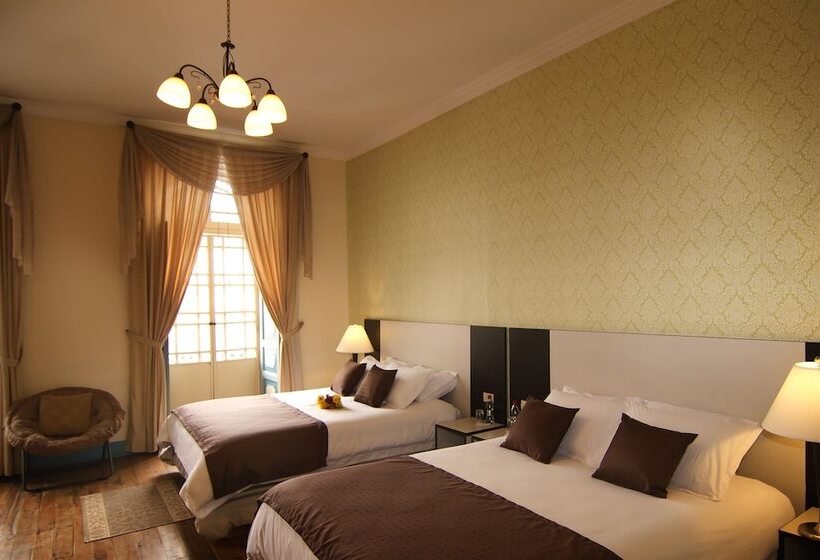 Quarto Triplo Estandar, Del Parque Hotel & Suites