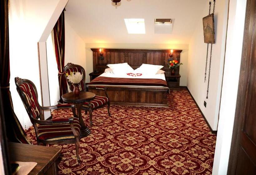 اتاق لوکس, Castel Transilvania