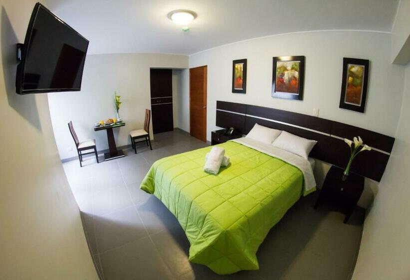 סוויטה, Mariategui Hotel & Suites
