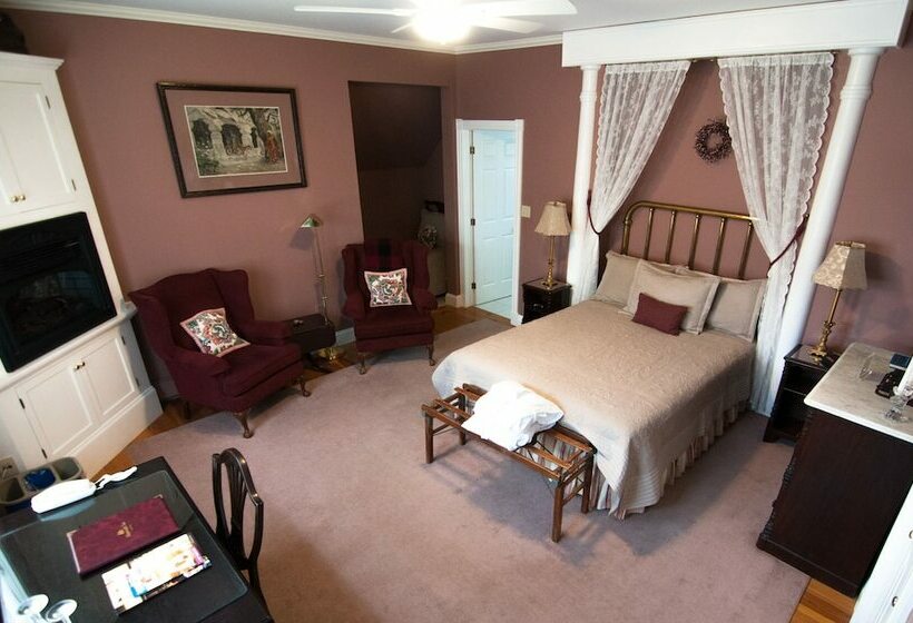 标准间, Shipwright Inn