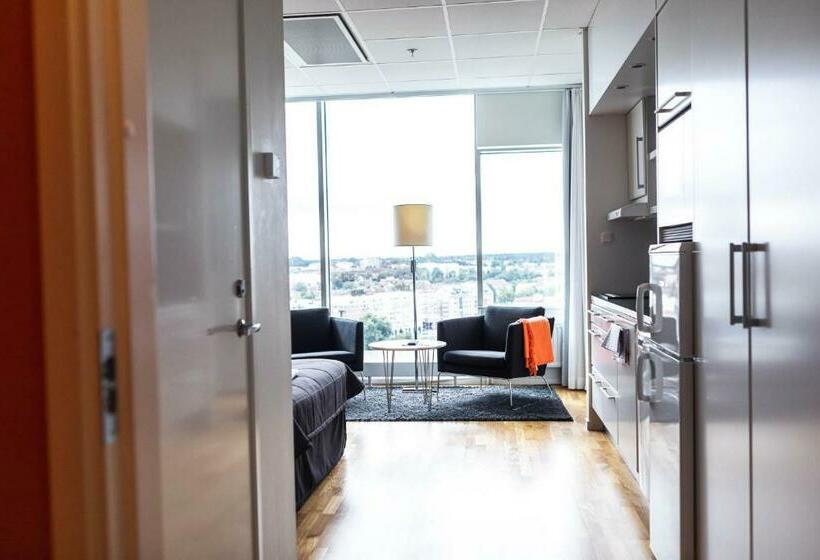 Студио Базик, Sky Hotel Apartments Tornet